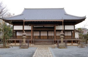 Main hall (hondo) at Chofuku-ji Temple写真