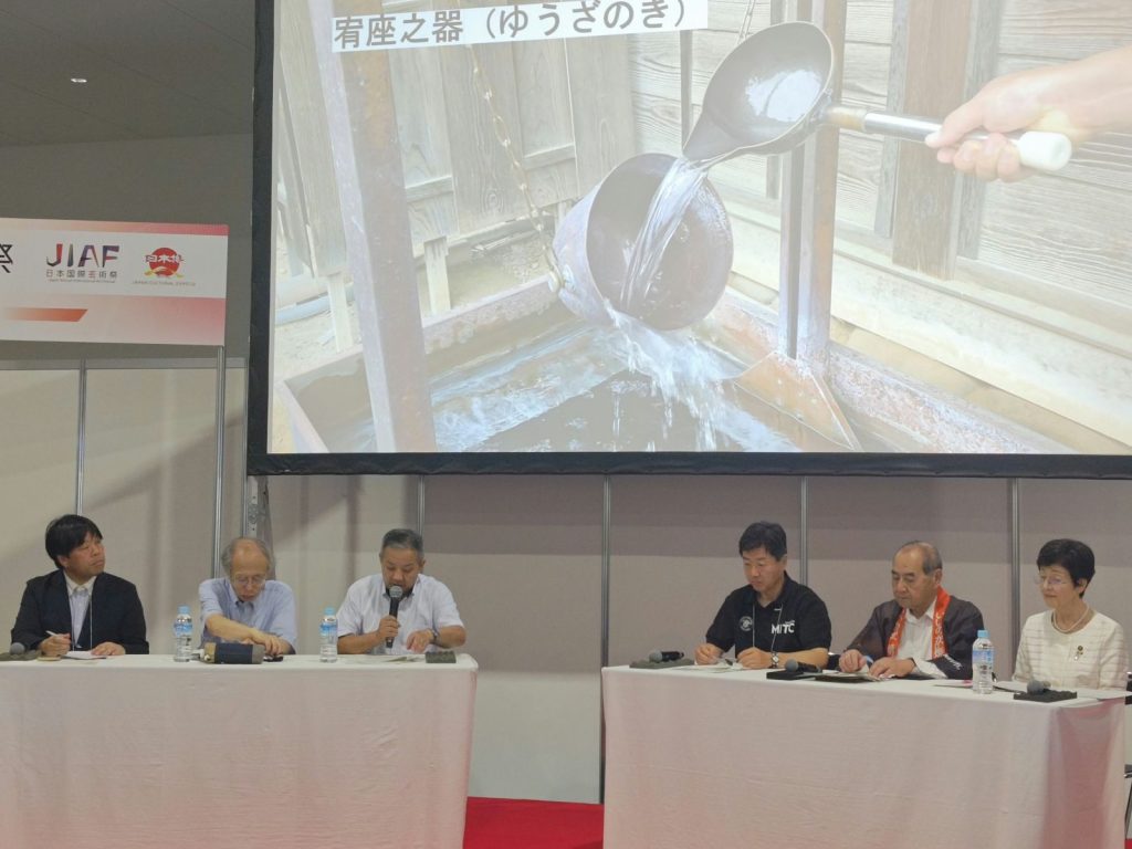 市長らの対談の写真